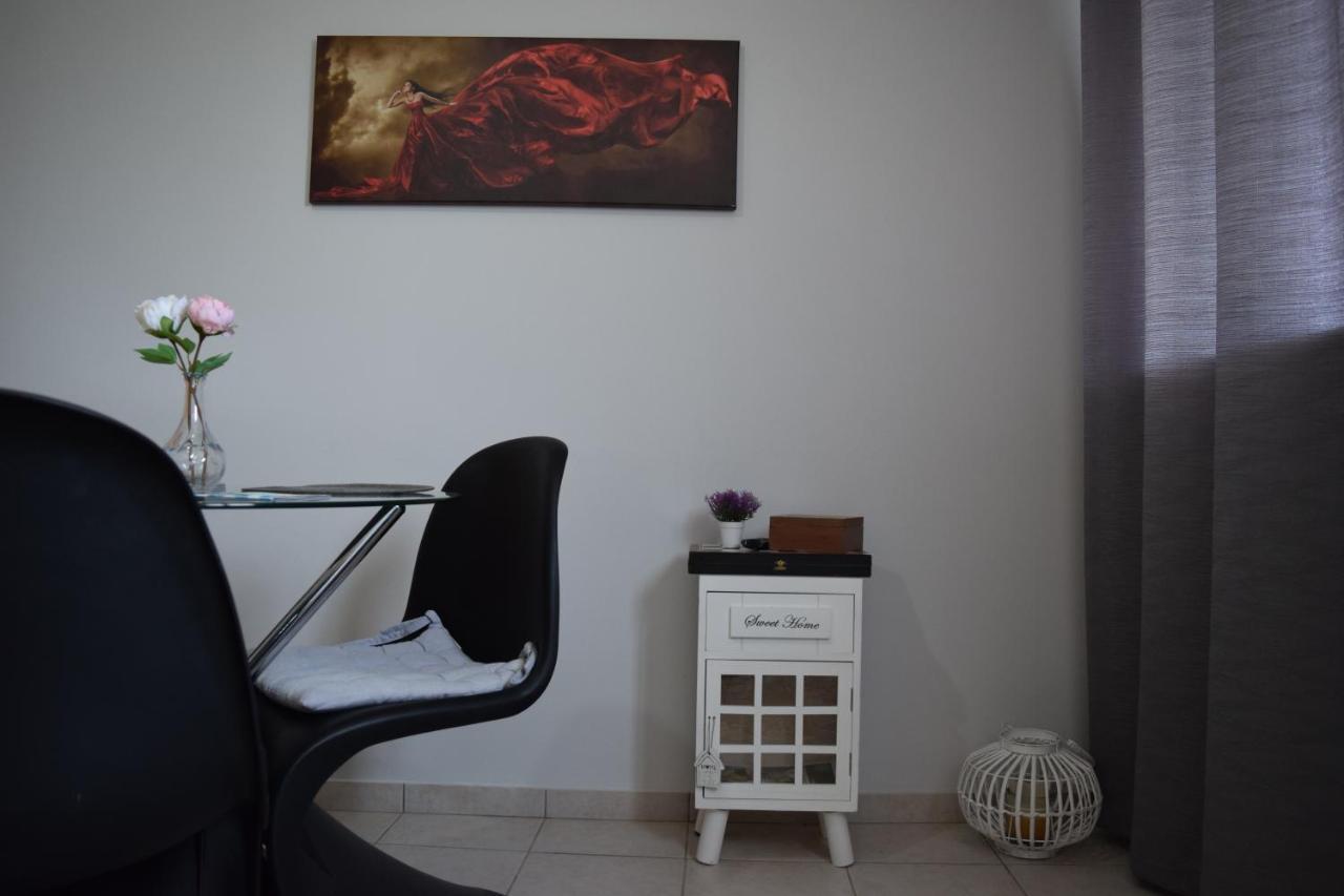 Val Di Compare Apartments วาธี ภายนอก รูปภาพ