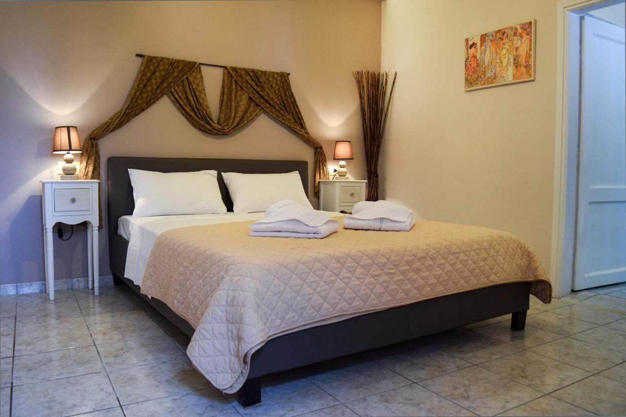 Val Di Compare Apartments วาธี ภายนอก รูปภาพ