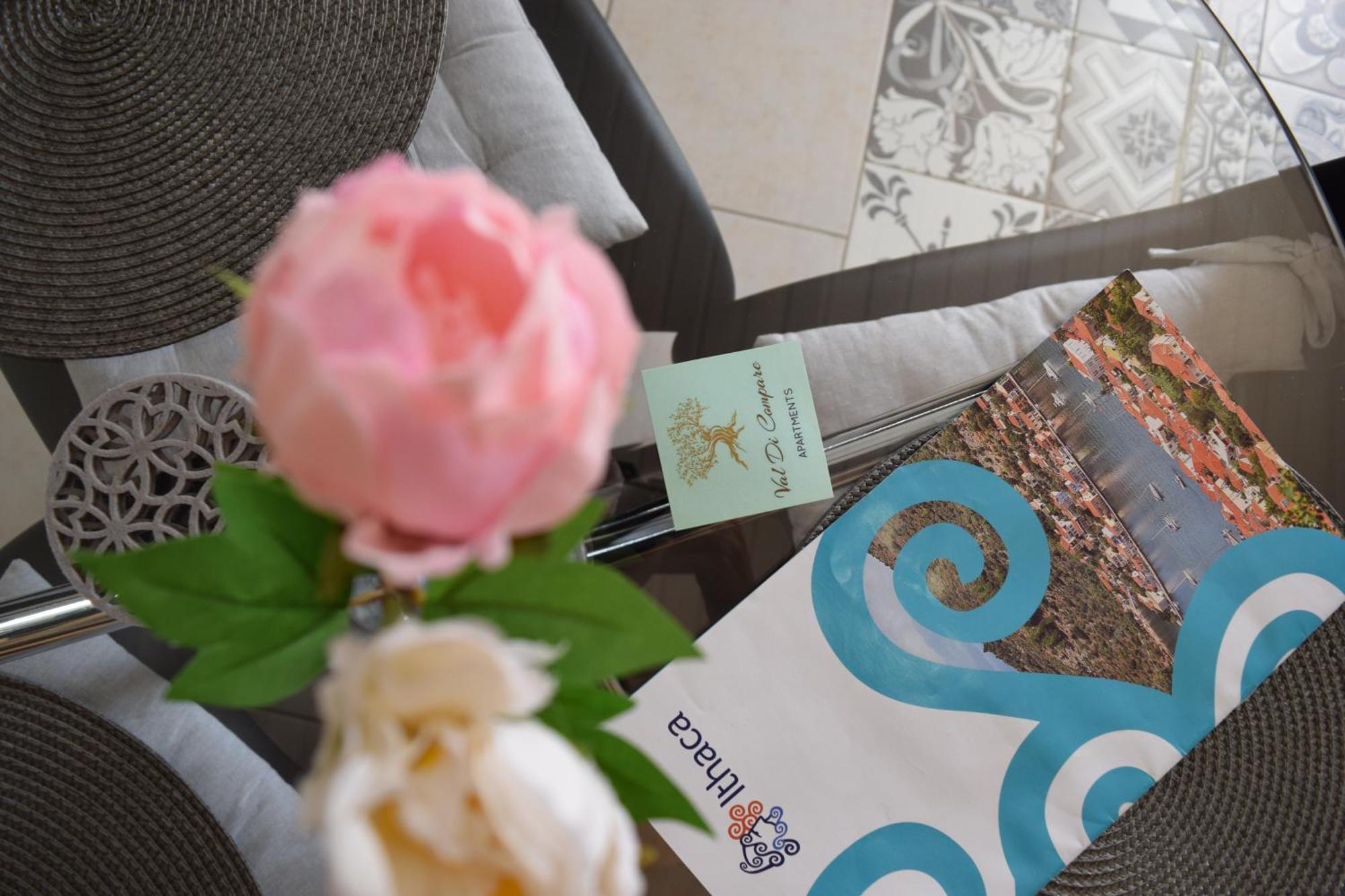 Val Di Compare Apartments วาธี ภายนอก รูปภาพ